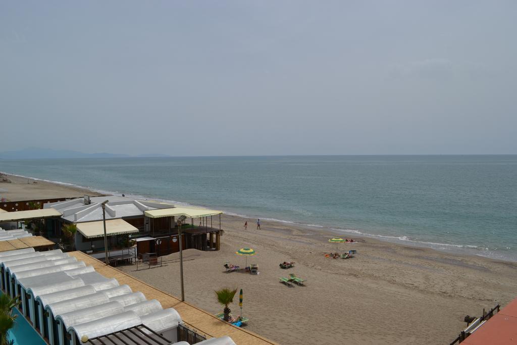 פונטקניאנו Casa Vacanze Dei Navigatori On The Sea מראה חיצוני תמונה