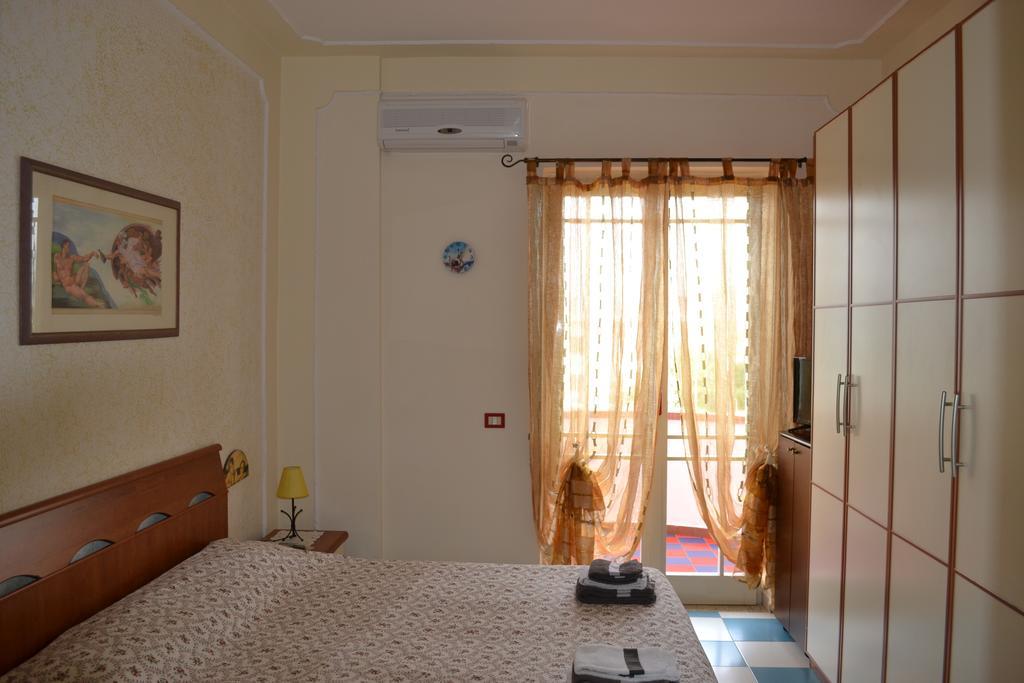 פונטקניאנו Casa Vacanze Dei Navigatori On The Sea מראה חיצוני תמונה